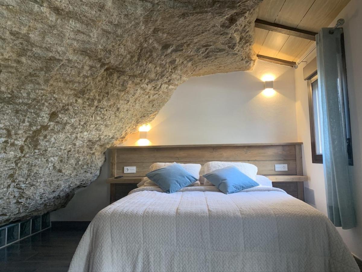 Apartamentos3Cuevas Setenil De Las Bodegas Εξωτερικό φωτογραφία